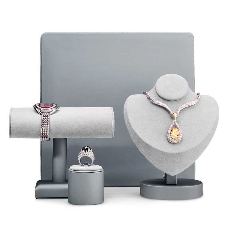 Microfiber Watch Stand | Winderly