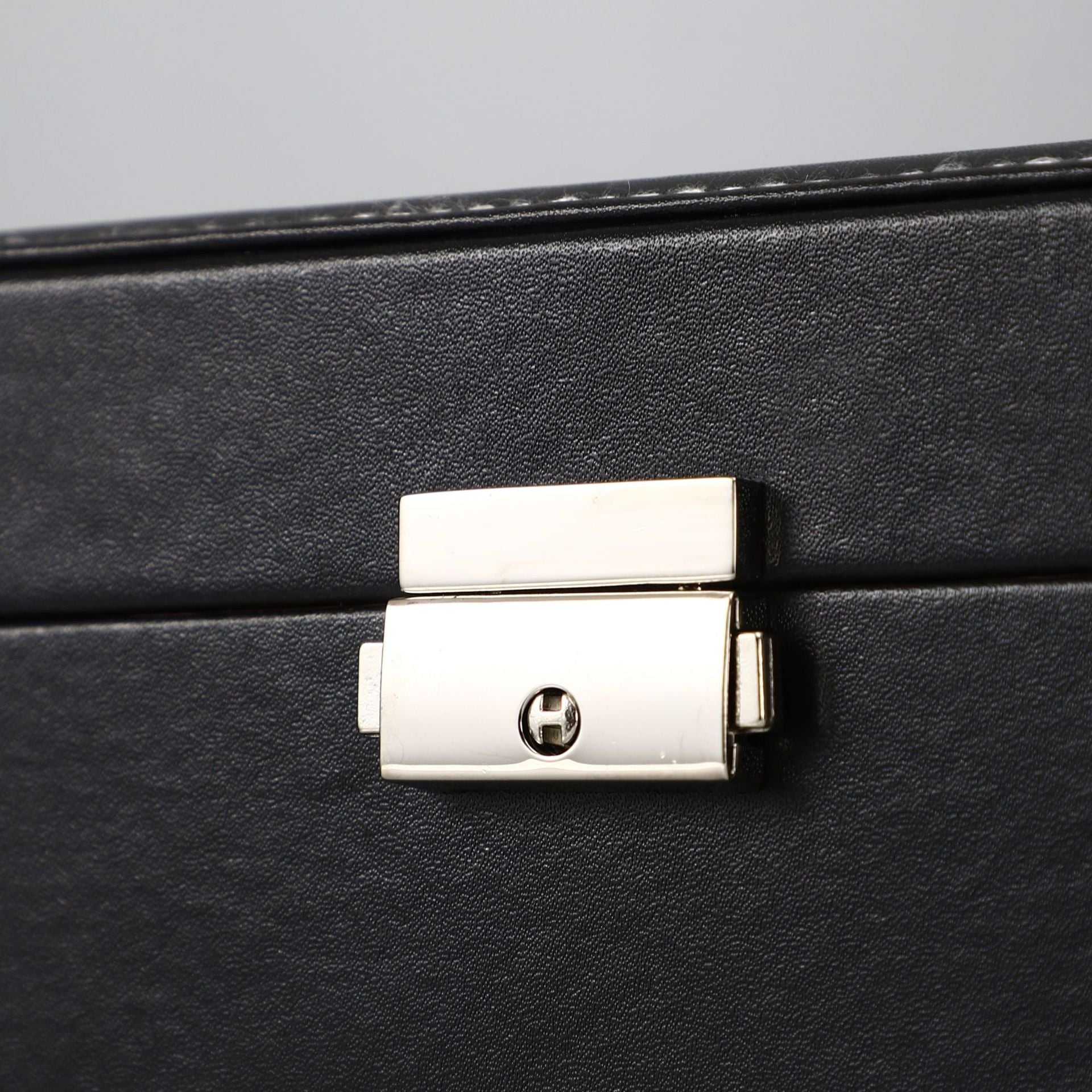 Watch Box – 20 Watches | Winderly